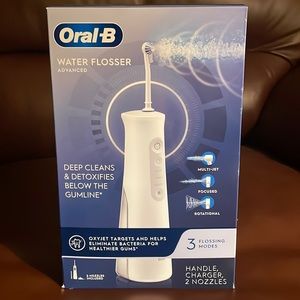 Oral-B water flosser